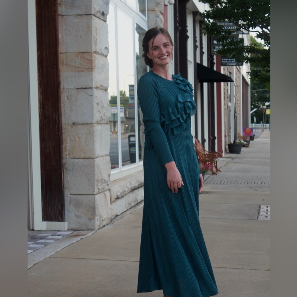 Meet your Posher, Faith